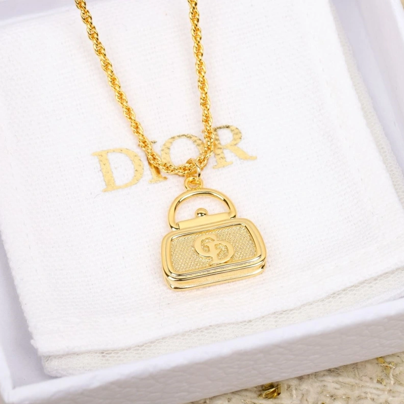 Christian Dxxr Necklaces GoAnywhere 294344