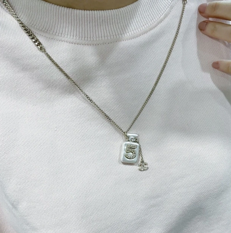Chxnxl Necklaces HighQuality 286611