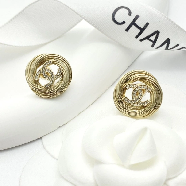Comfortable Chxnxl Earrings 287059