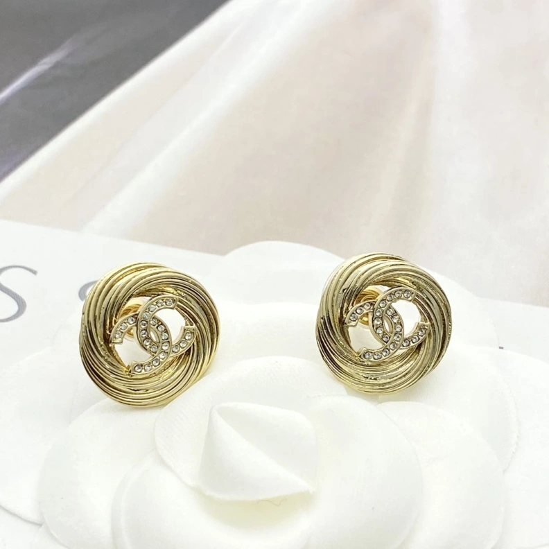 Comfortable Chxnxl Earrings 287059