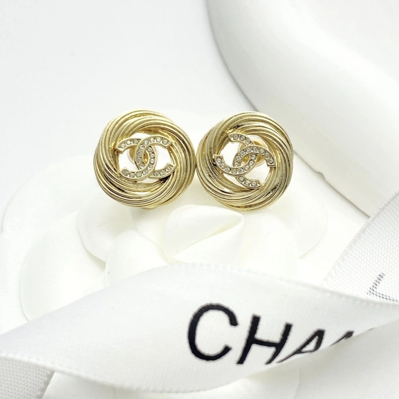 Comfortable Chxnxl Earrings 287059