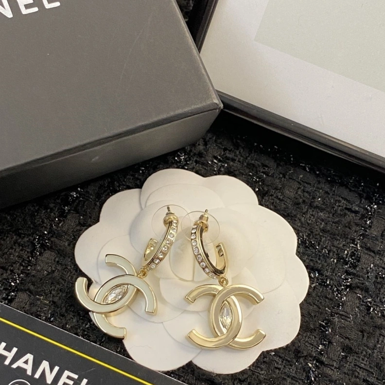 Comfortable Chxnxl Earrings 287075