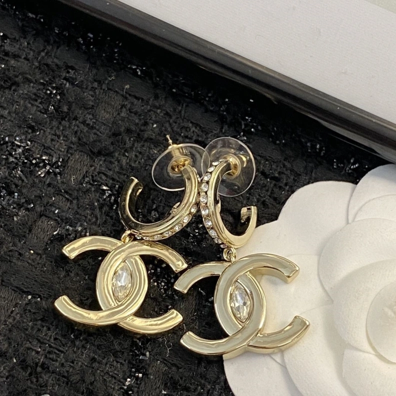Comfortable Chxnxl Earrings 287075