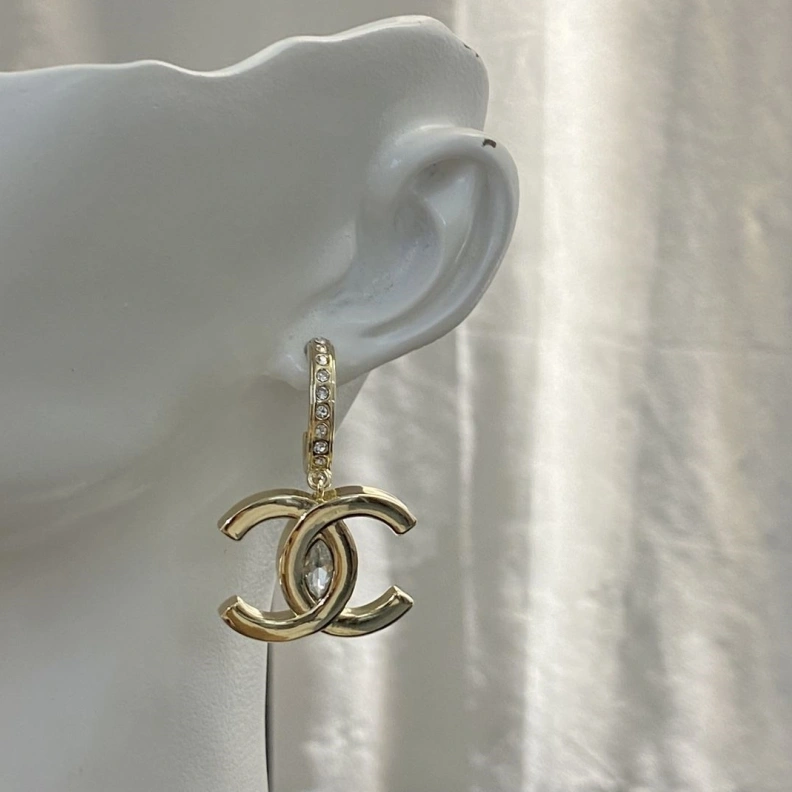 Comfortable Chxnxl Earrings 287075