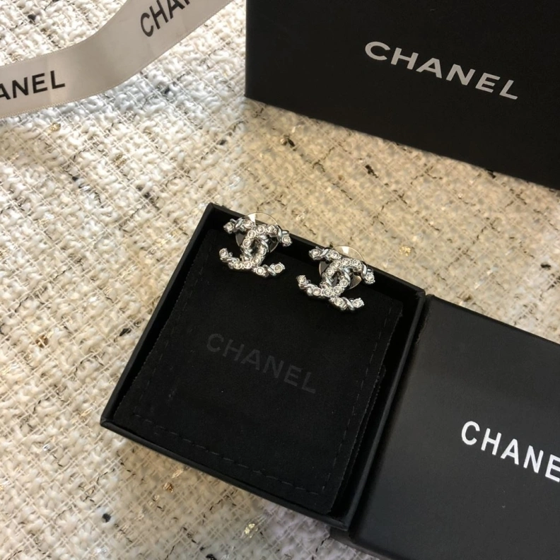 Chxnxl Earrings Functional 287057
