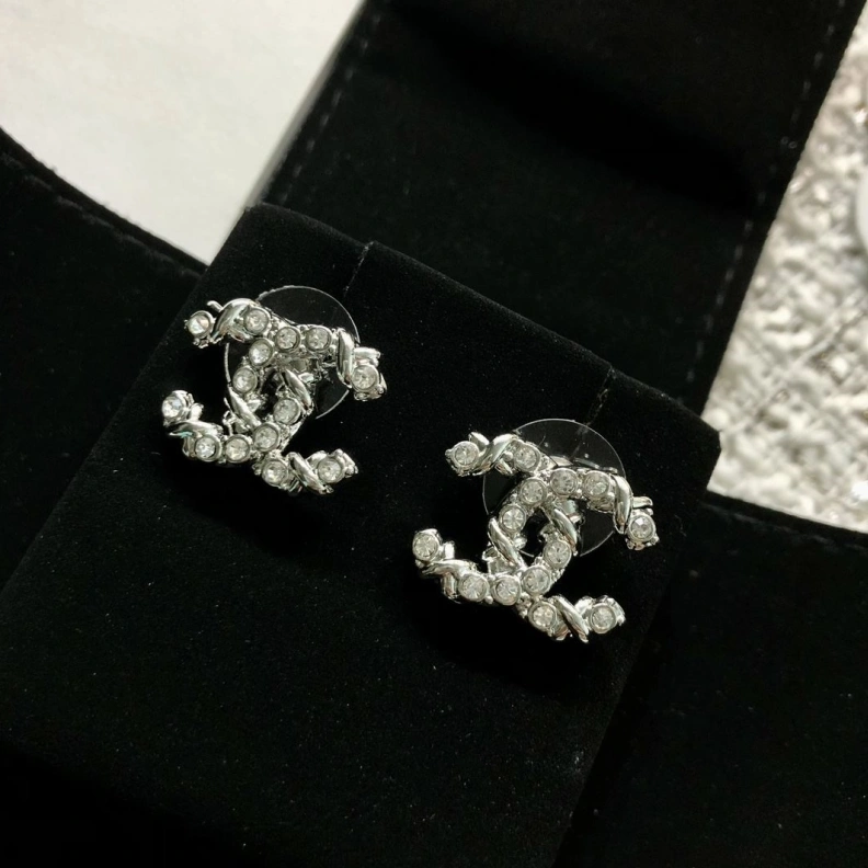 Chxnxl Earrings Functional 287057
