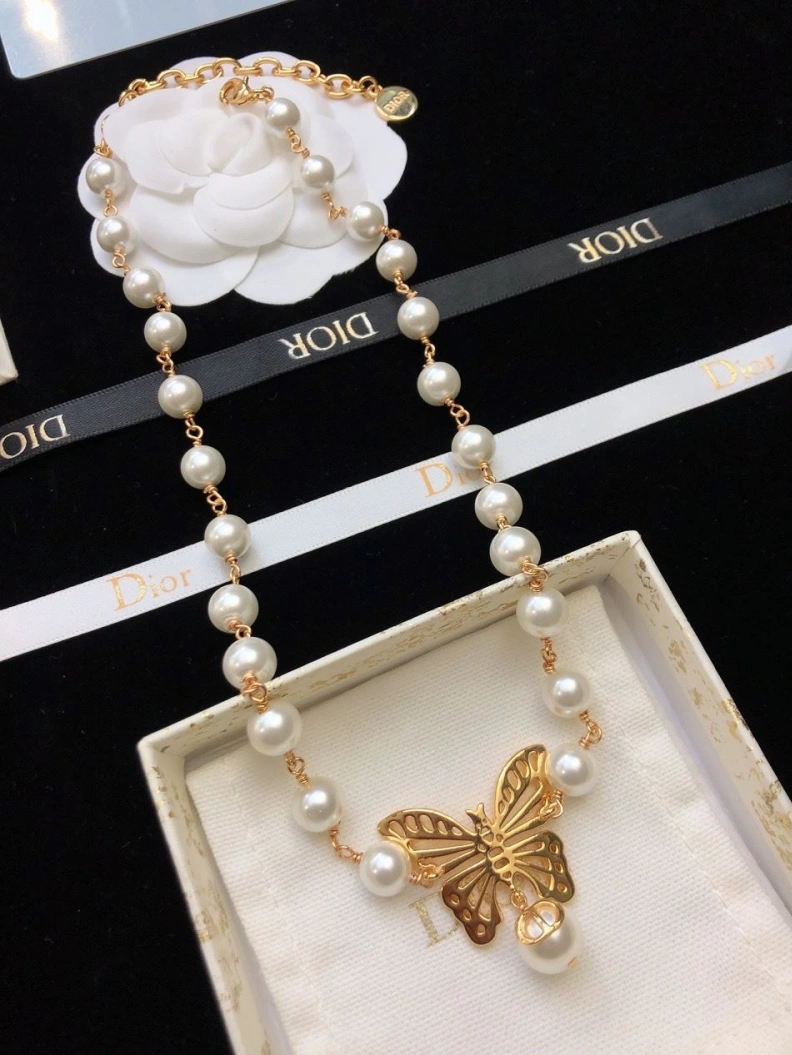 Efficient Christian Dxxr Necklaces 294343