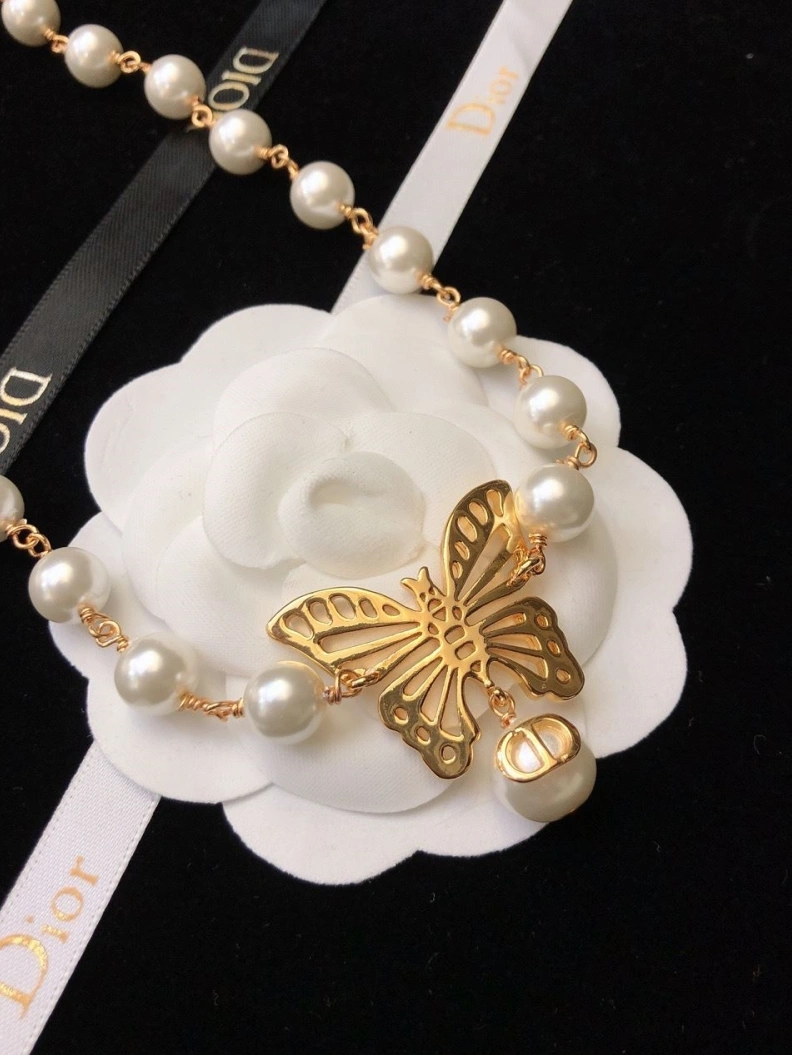 Efficient Christian Dxxr Necklaces 294343