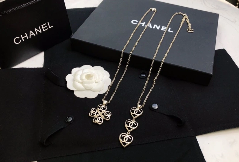 WellDesigned Chxnxl Necklaces 286605