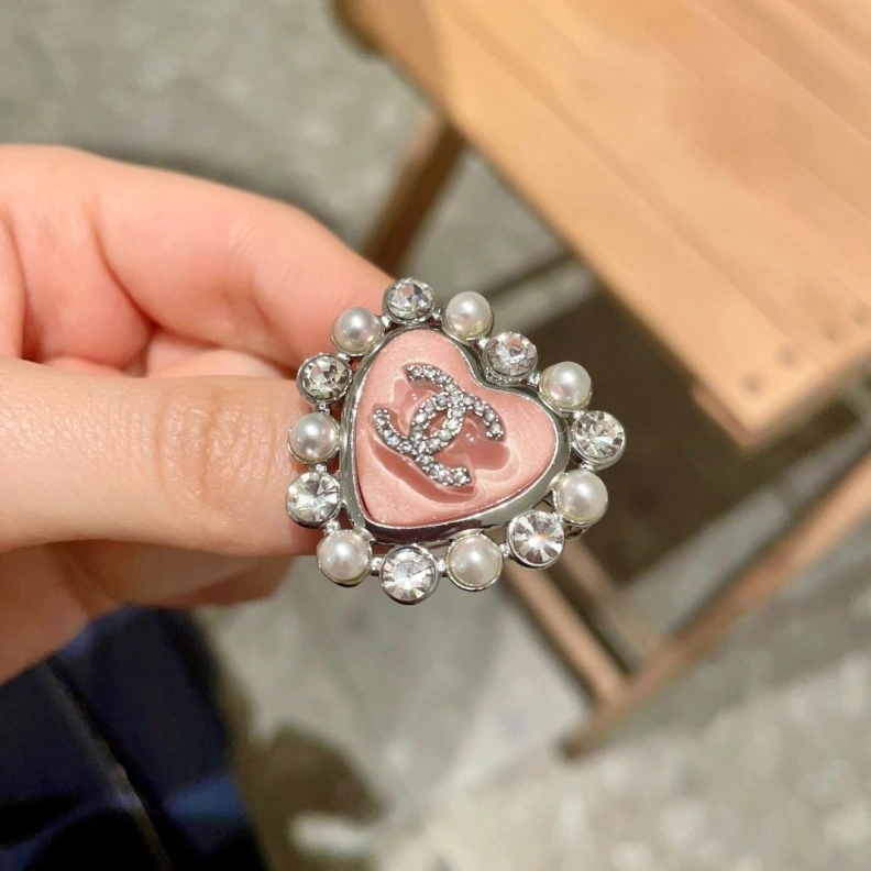 Durable Chxnxl Brooches 287748