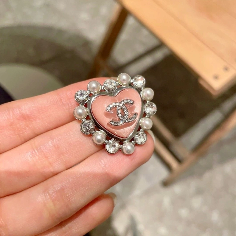 Durable Chxnxl Brooches 287748