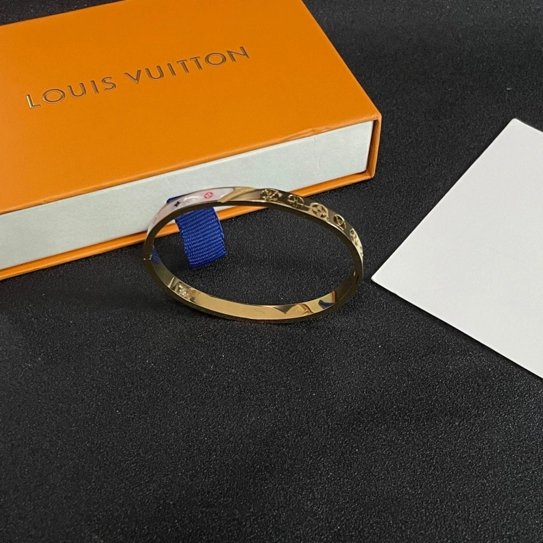 Comfortable LX Bracelets 309519