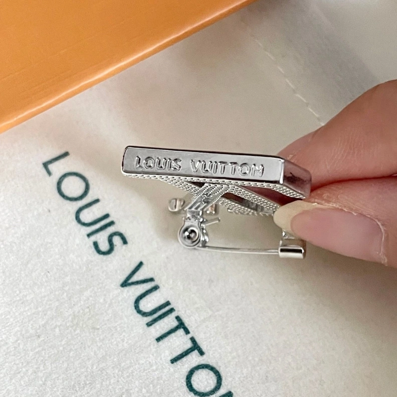 LX Brooches Trendsetting 309490