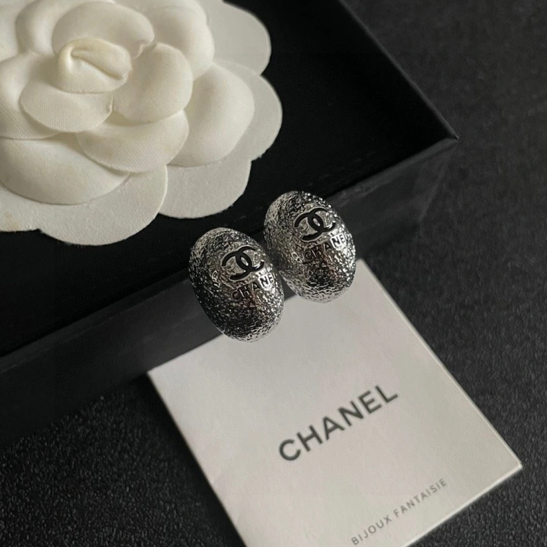 Chxnxl Earrings WellDesigned 287068