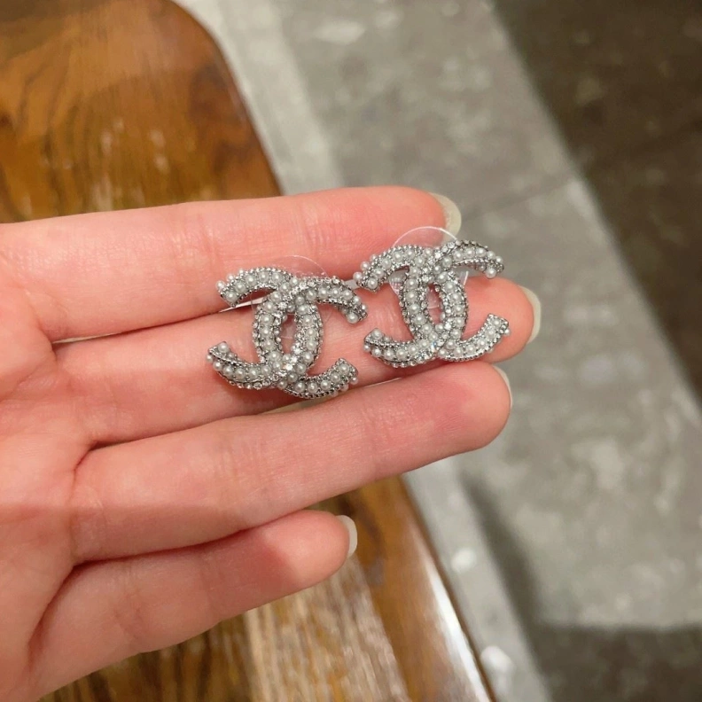 HighQuality Chxnxl Earrings 287048