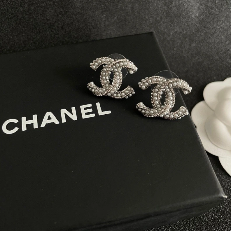 HighQuality Chxnxl Earrings 287048