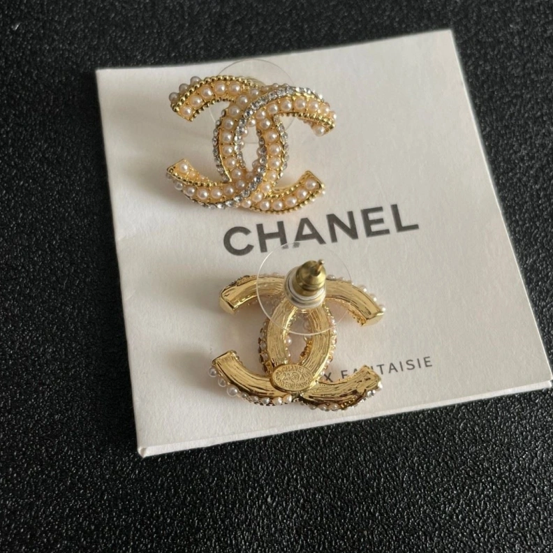 Sleek Chxnxl Earrings 287052