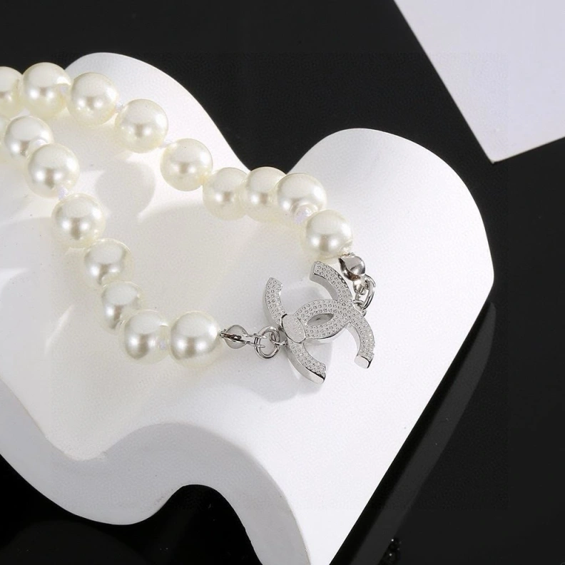HighQuality Chxnxl Necklaces 286600