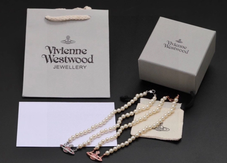 VIVENNE WESTWOOD Affordable 313342