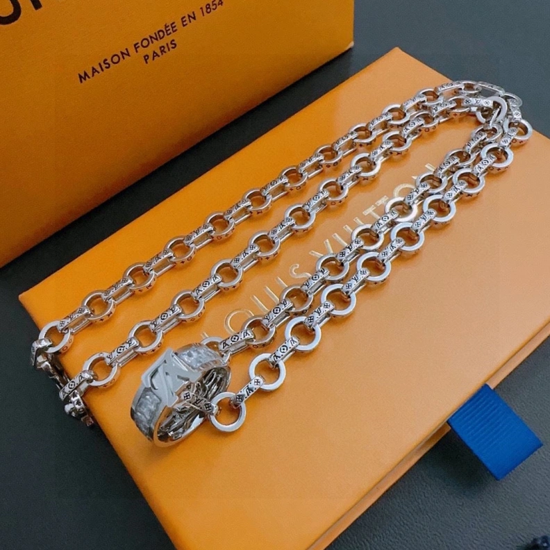 WellDesigned LX Necklaces 309236