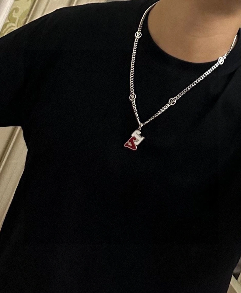 Minimalist LX Necklaces 309220
