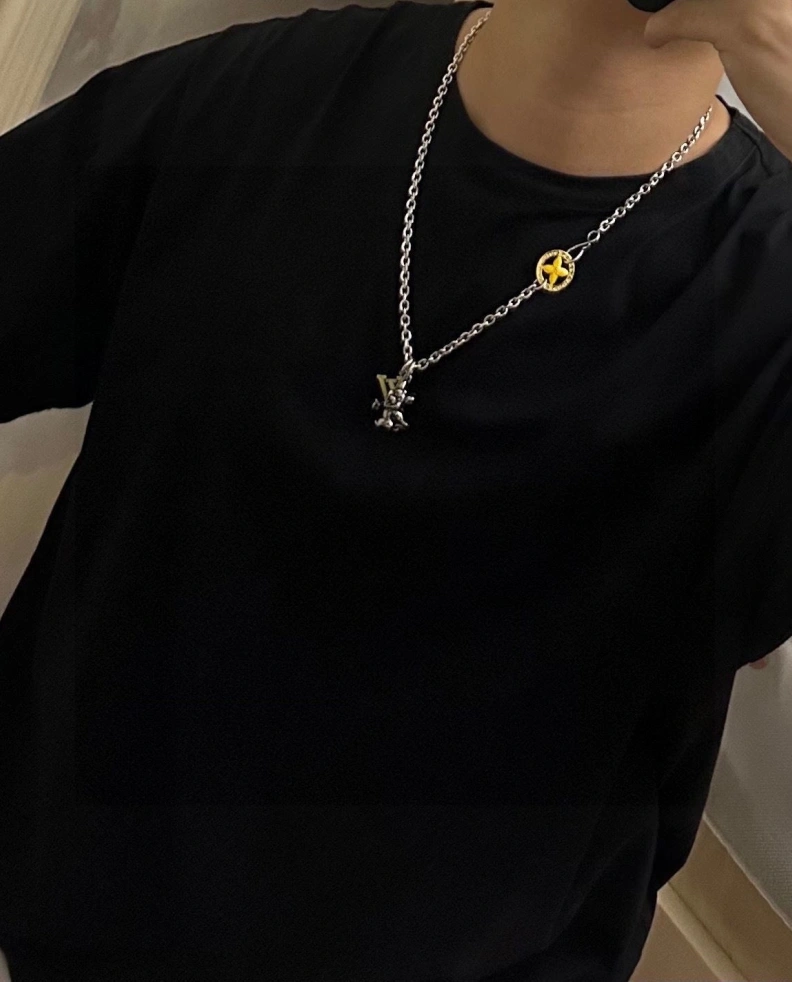 Sophisticated LX Necklaces 309228