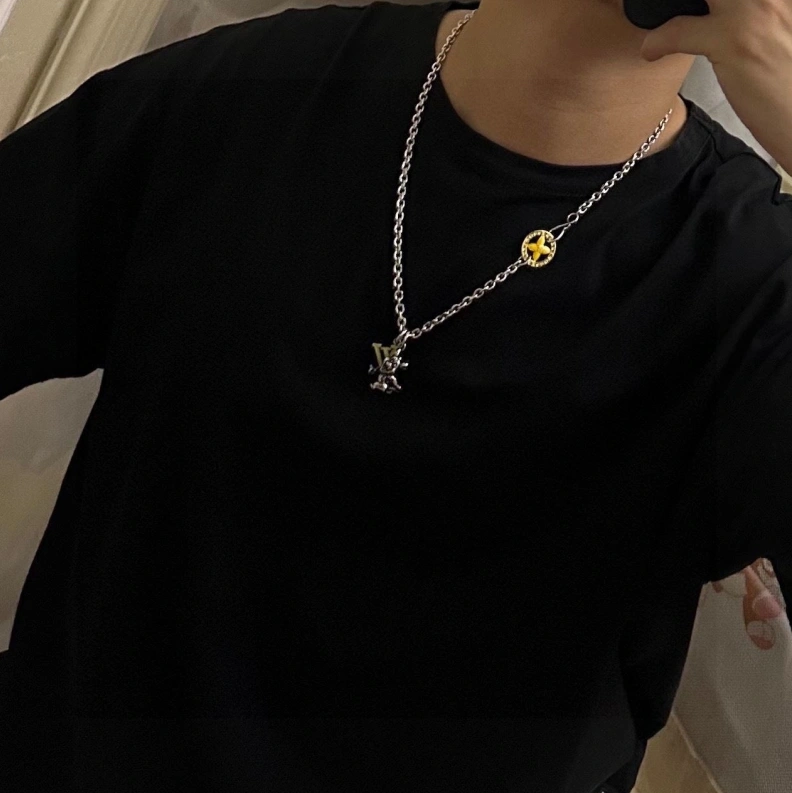 Sophisticated LX Necklaces 309228