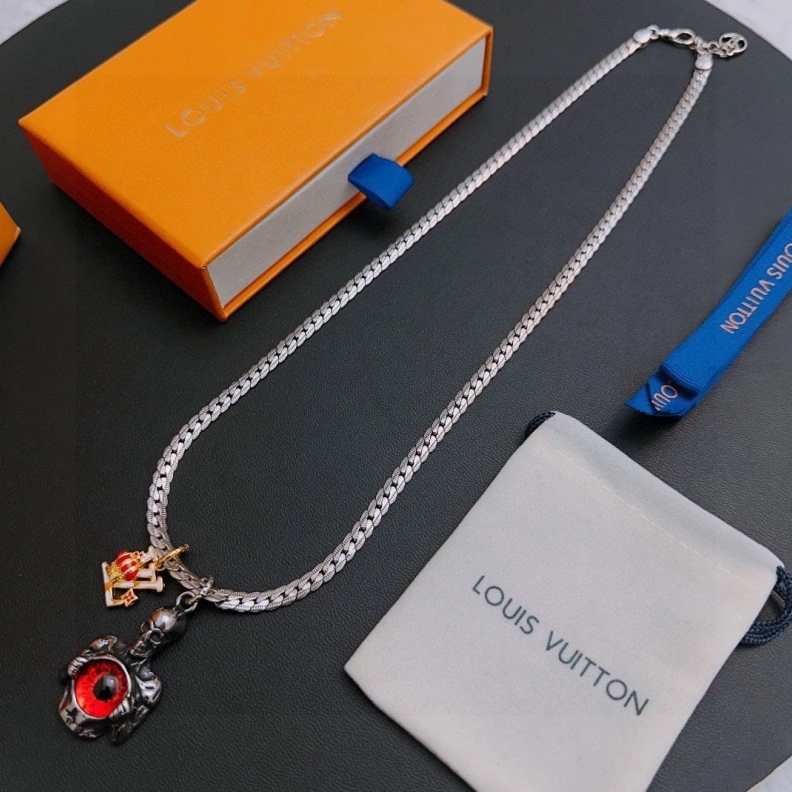 Durable LX Necklaces 309215