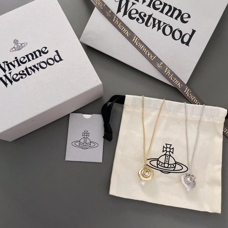 EasyMatch VIVENNE WESTWOOD 313337
