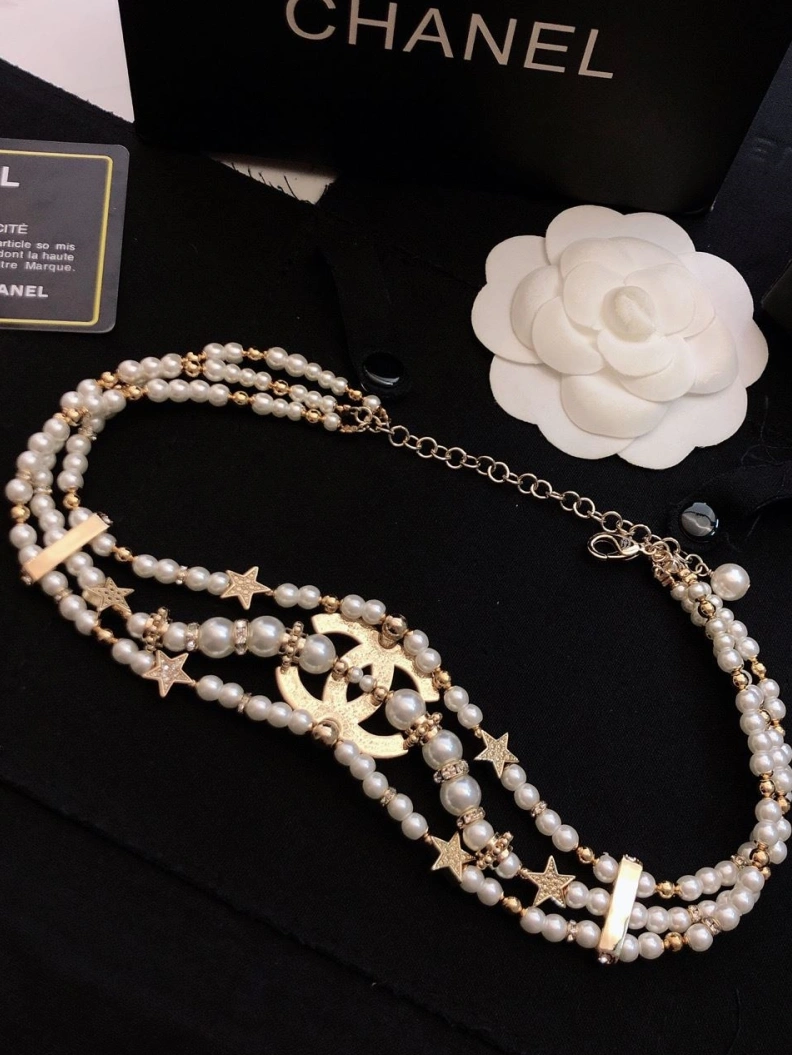 Breathable Chxnxl Necklaces 286592