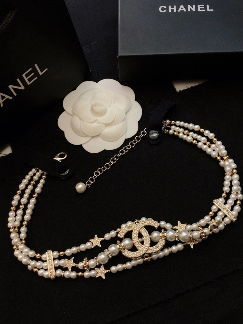 Breathable Chxnxl Necklaces 286592