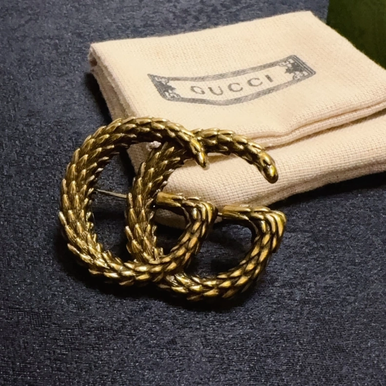 Gxccx Brooches Fashionable 303213