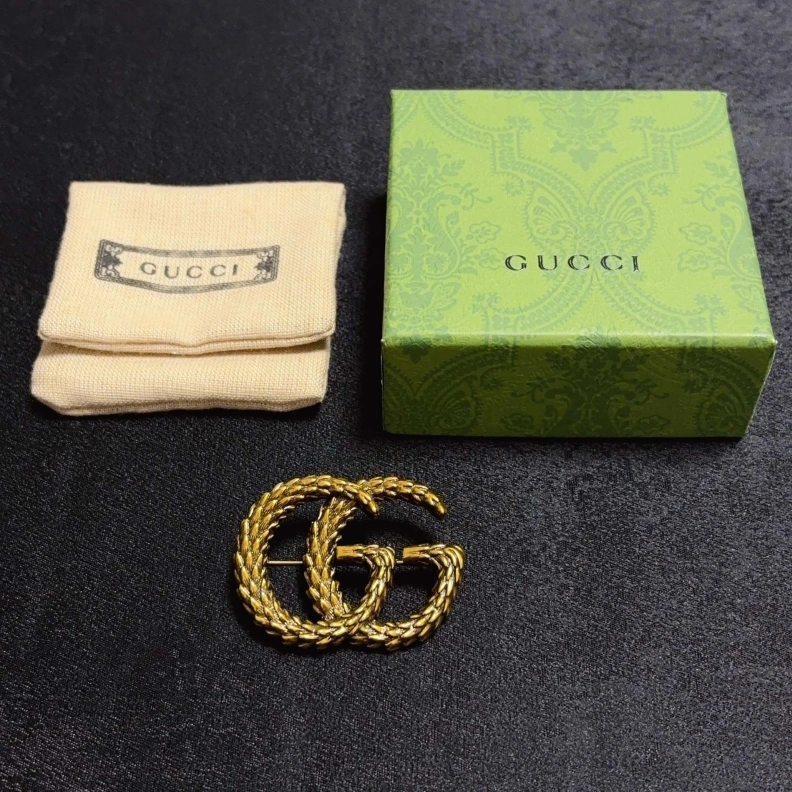 Gxccx Brooches Fashionable 303213