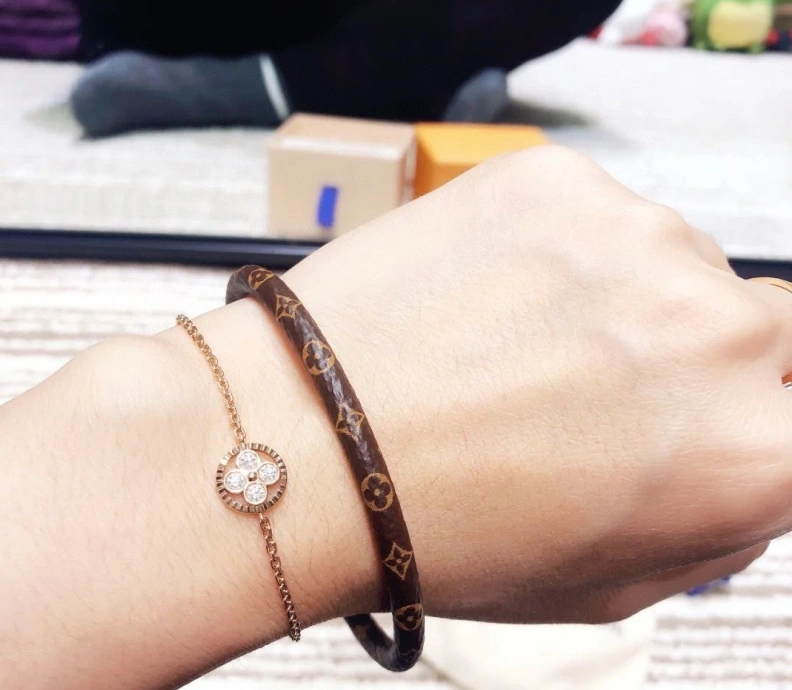 LX Bracelets Comfortable 309507