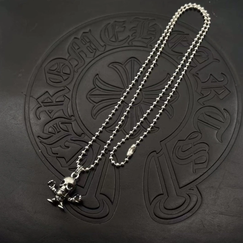 Chrxmx Hxxrts Necklaces Stylish 297632