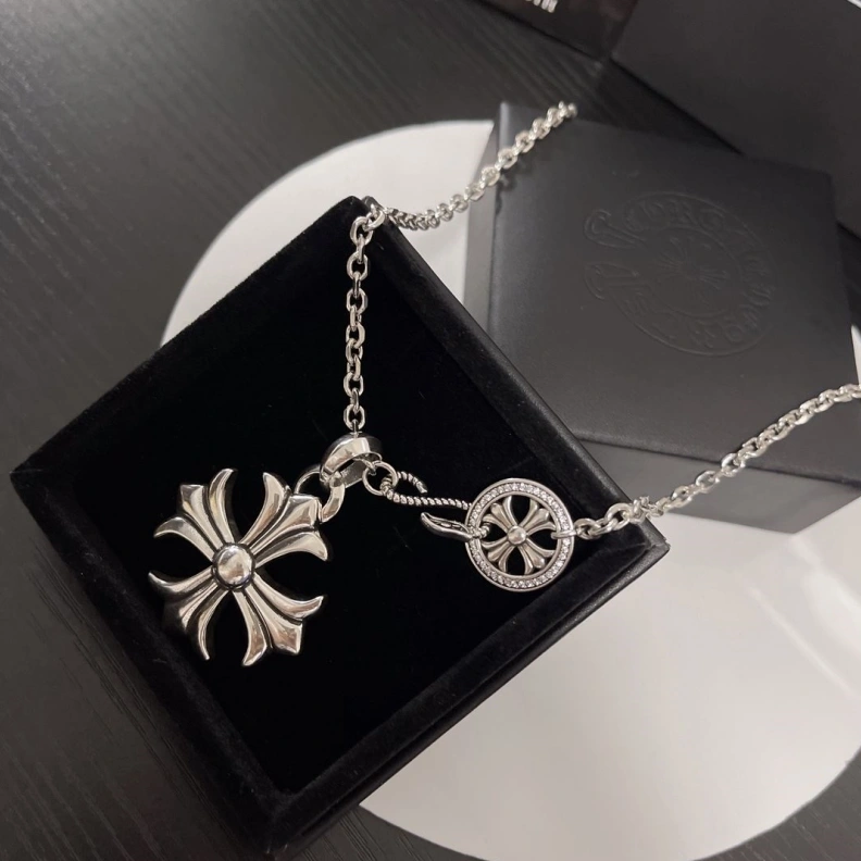 Chrxmx Hxxrts Necklaces AllSeason 297636