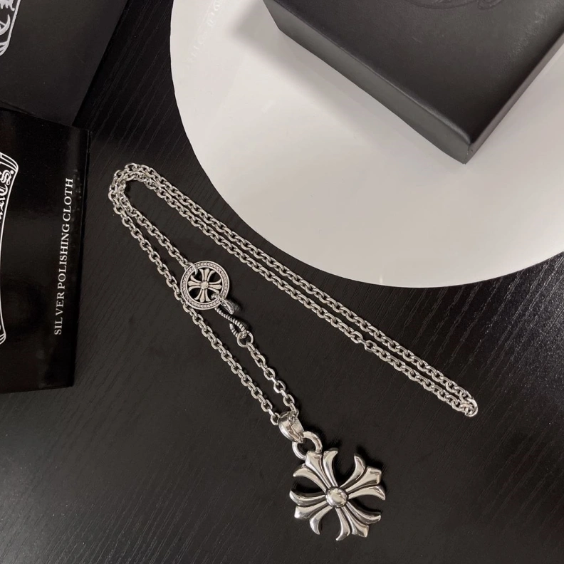 Chrxmx Hxxrts Necklaces AllSeason 297636