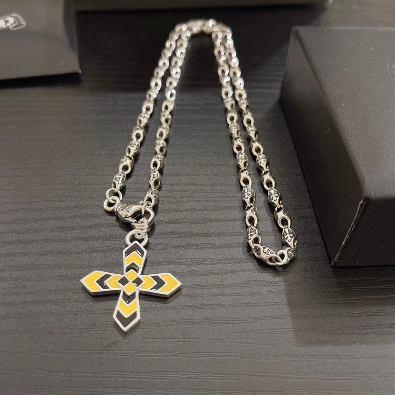 Chrxmx Hxxrts Necklaces Sleek 297637