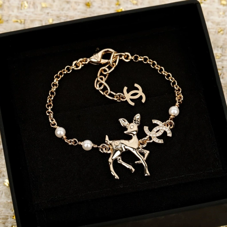 Compact Chxnxl Bracelets 287884