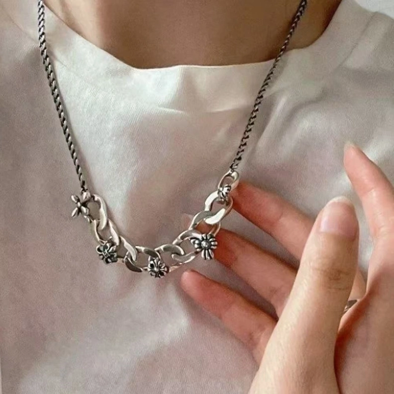 Chrxmx Hxxrts Necklaces Resilient 297633