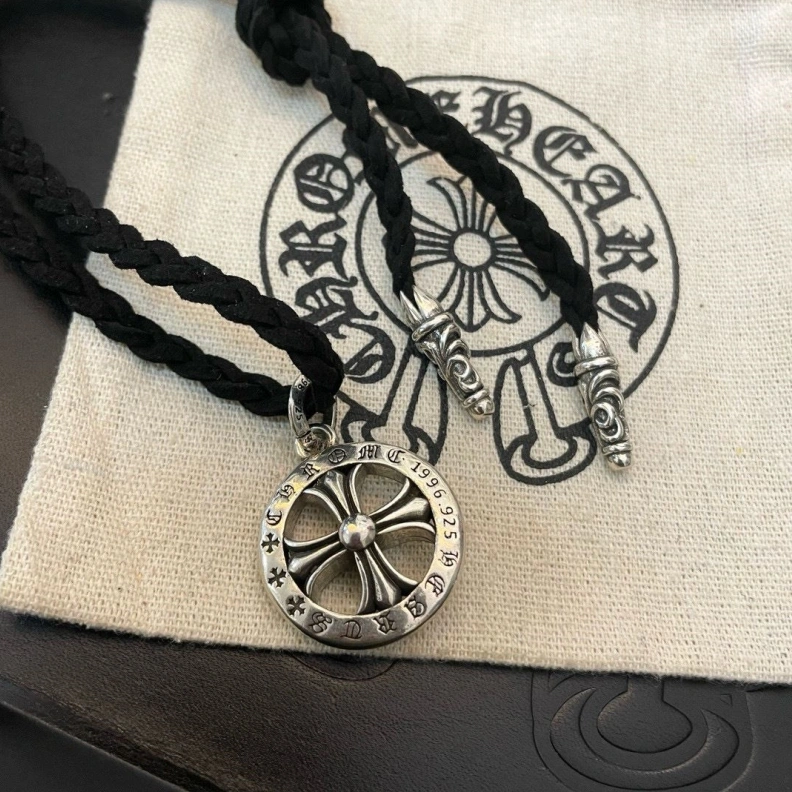Cozy Chrxmx Hxxrts Necklaces 297629