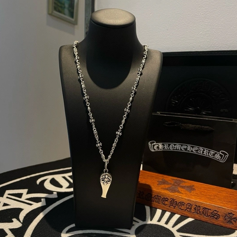 DailyWear Chrxmx Hxxrts Necklaces 297618
