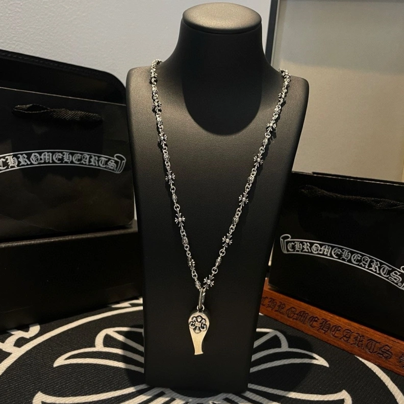 DailyWear Chrxmx Hxxrts Necklaces 297618