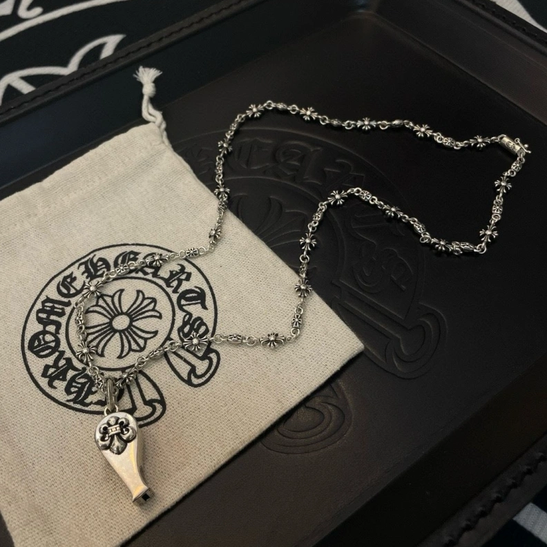 DailyWear Chrxmx Hxxrts Necklaces 297618