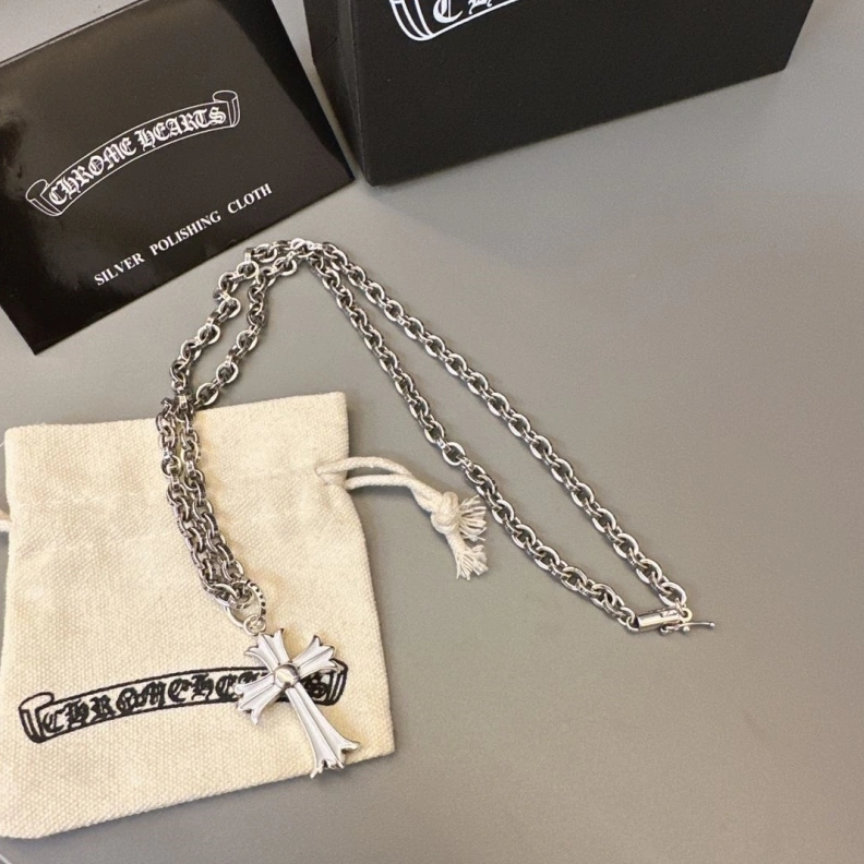 Chrxmx Hxxrts Necklaces Minimalist 297604