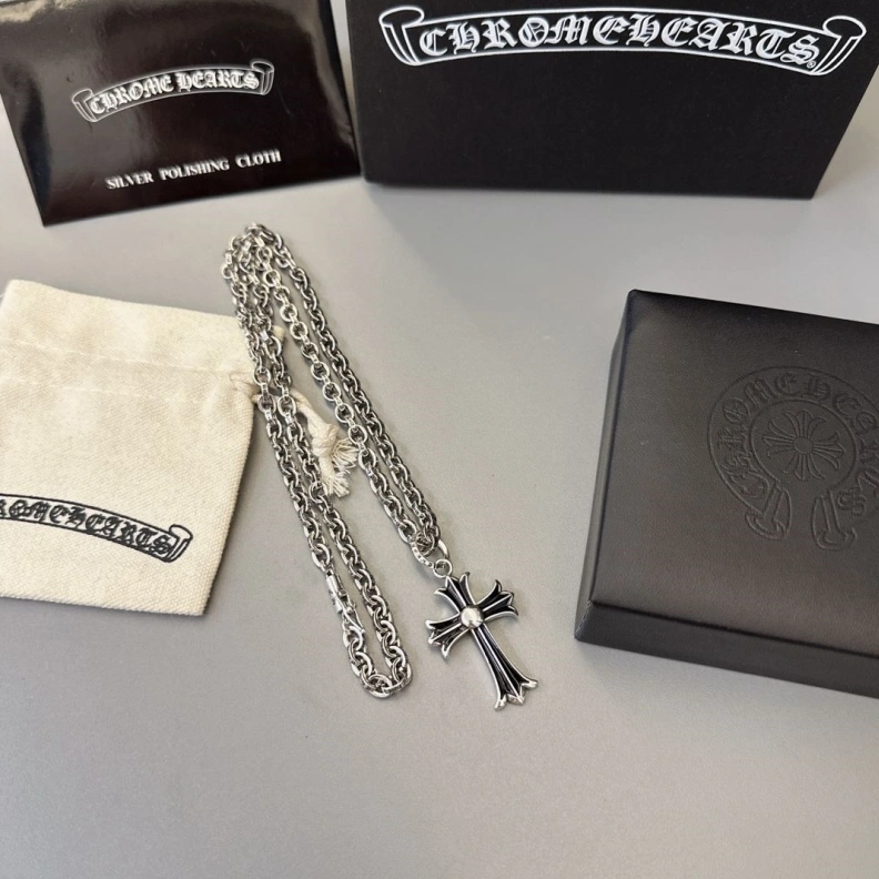 Bright Chrxmx Hxxrts Necklaces 297601