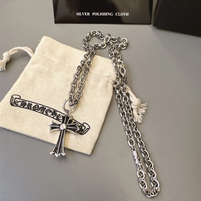 Bright Chrxmx Hxxrts Necklaces 297601