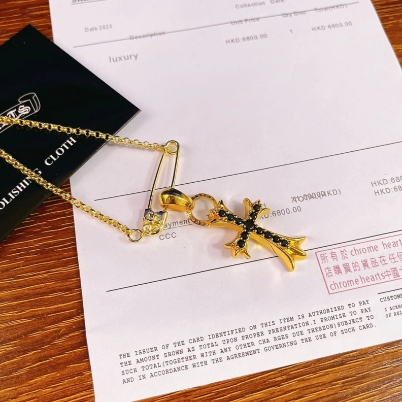 Comfortable Chrxmx Hxxrts Necklaces 297590