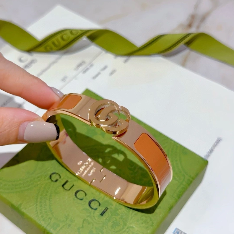 Classic Gxccx Bracelets 303224