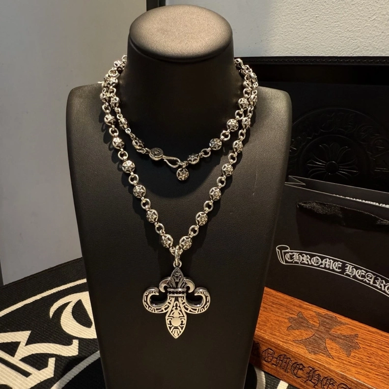 Chrxmx Hxxrts Necklaces Timeless 297585